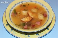 Гороховый суп с копчеными ребрышками и копченостями - рецепт с фото 