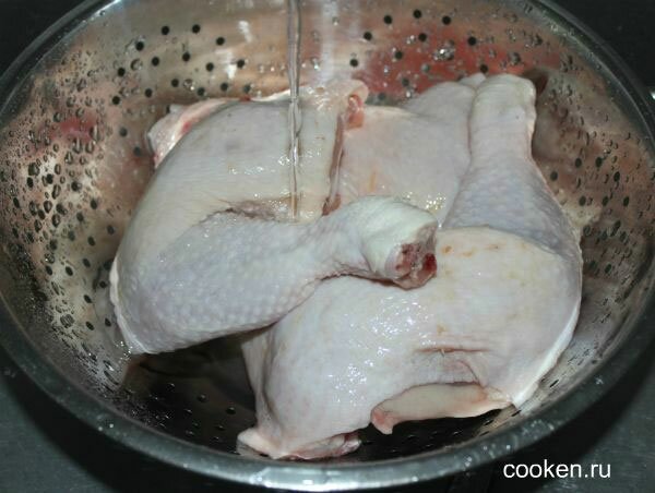 Промыть курицу проточной водой