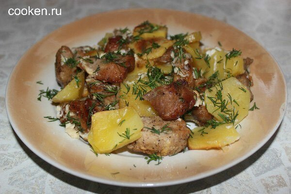 Картошка с мясом в духовке - готовое блюдо